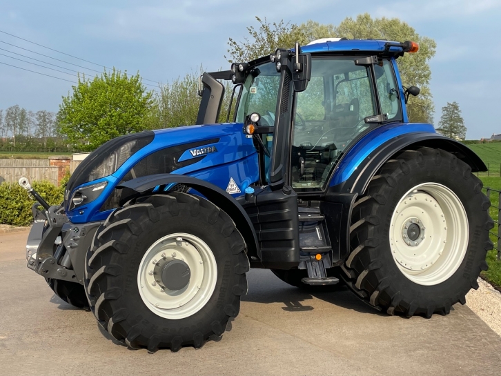 Valtra T254 Versu