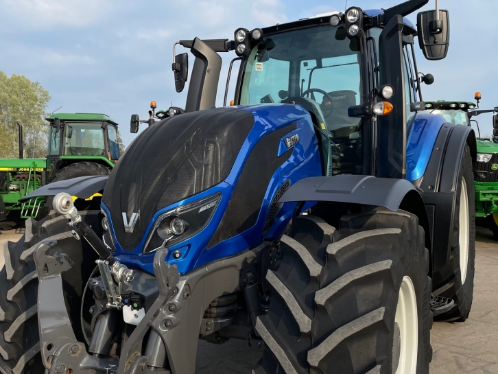 Valtra T254 Versu