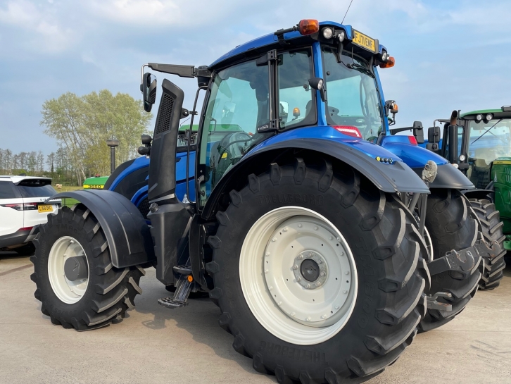 Valtra T254 Versu