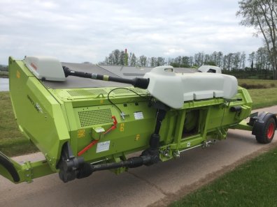 Claas direct disc 500P whole crop header