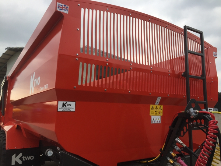 Ktwo curve 1400 14 ton grain trailer