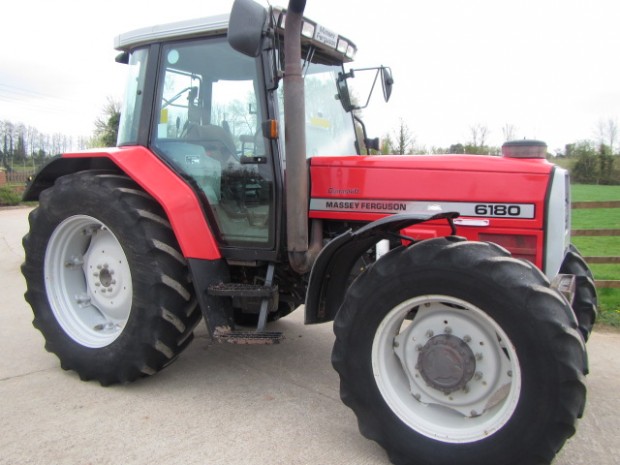 Massey Ferguson 6180