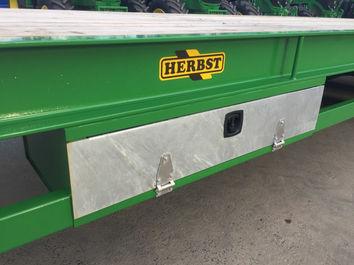 Herbst 15 ton flat trailer