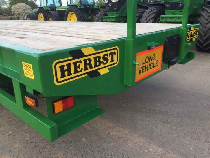 Herbst 15 ton flat trailer