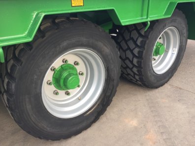 Herbst 15 ton flat trailer