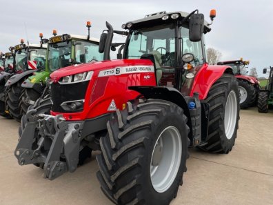 Massey Ferguson 7719S Exclusive