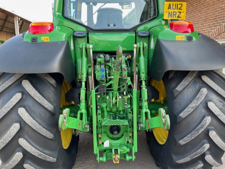 John Deere 6930