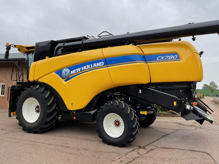 New Holland CX7.80