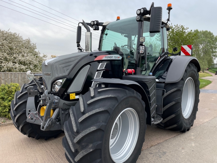 Fendt 724 Profi-Plus