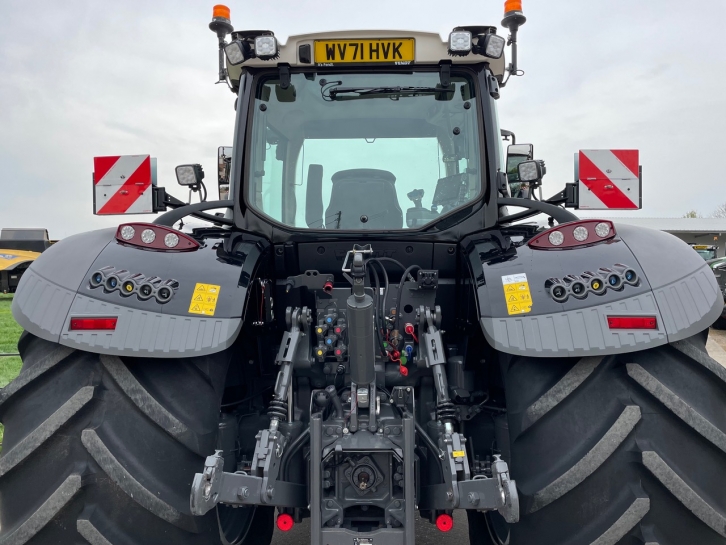 Fendt 724 Profi-Plus