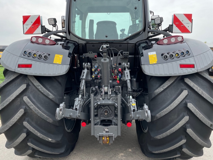 Fendt 724 Profi-Plus