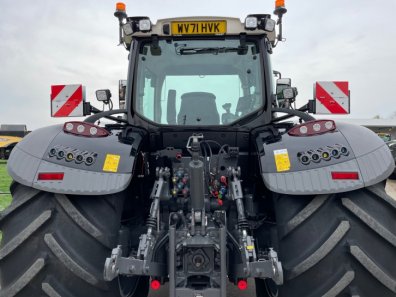 Fendt 724 Profi-Plus