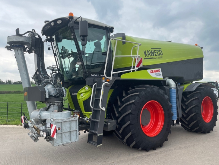 Claas Xerion 4200 Saddle Trac