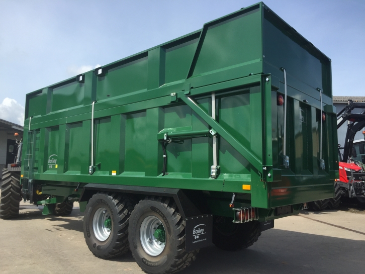 Bailey 18 ton TB trailer