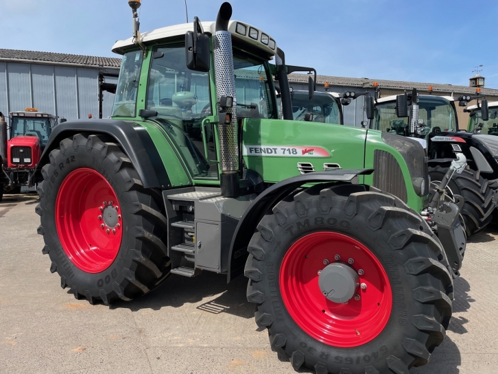 Fendt 718