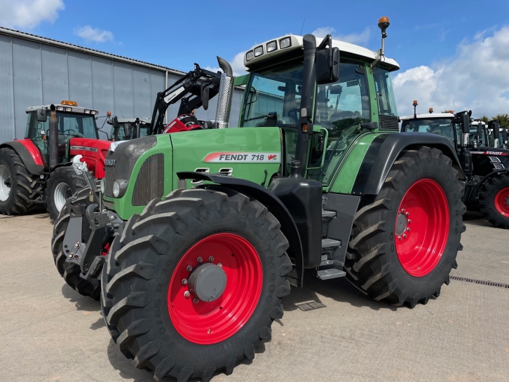 Fendt 718