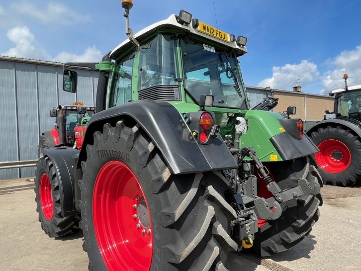 Fendt 718