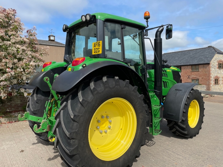 John Deere 6150M