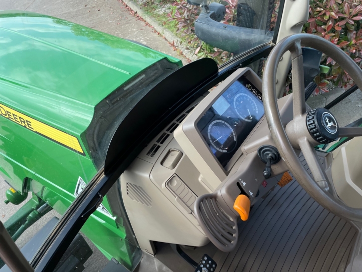 John Deere 6150M