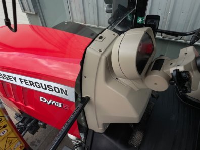 Massey Ferguson 6716S