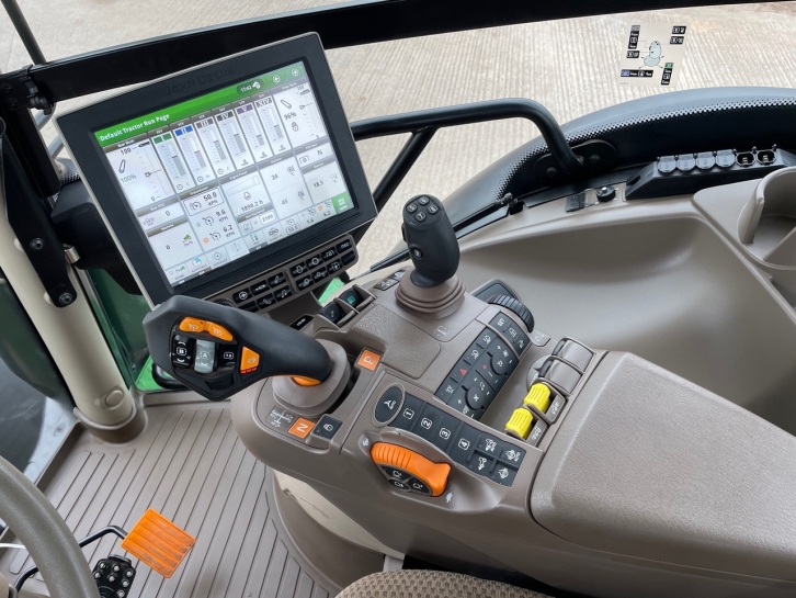John Deere 6250R Ultimate Edition