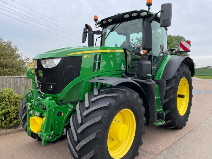 John Deere 6250R Ultimate Edition