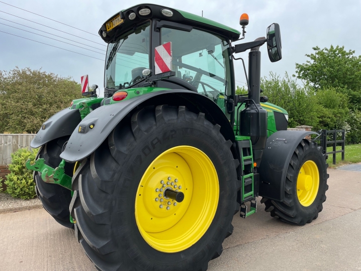 John Deere 6250R Ultimate Edition
