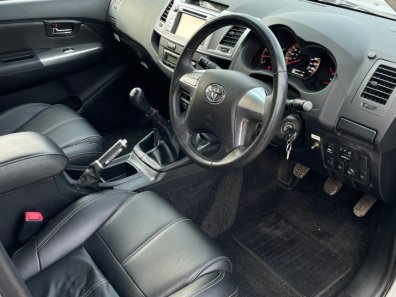 Toyota Hi-Lux Invincible 3.0LT diesel