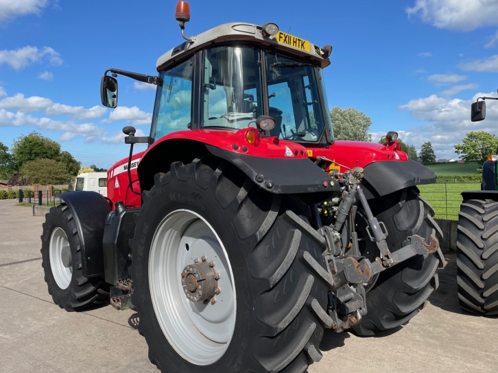 Massey Ferguson 6499