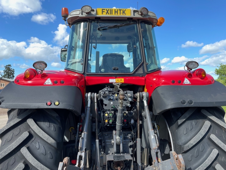 Massey Ferguson 6499