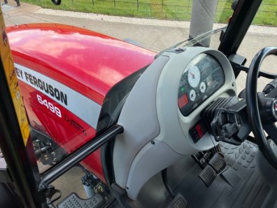 Massey Ferguson 6499