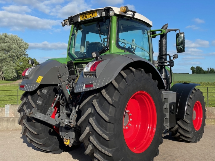 Fendt 828 Profi-Plus