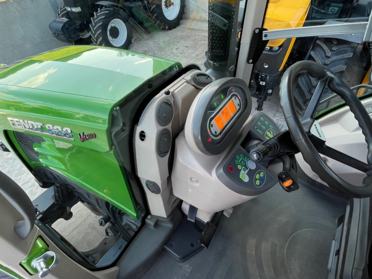 Fendt 828 Profi-Plus