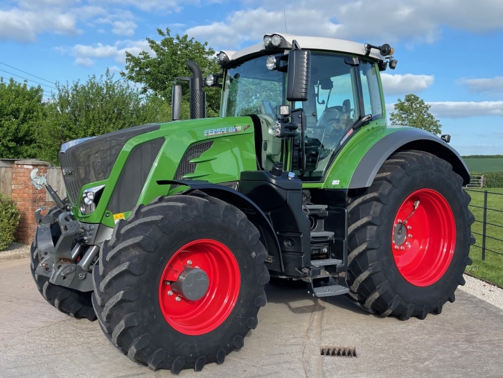 Fendt 828 Profi-Plus