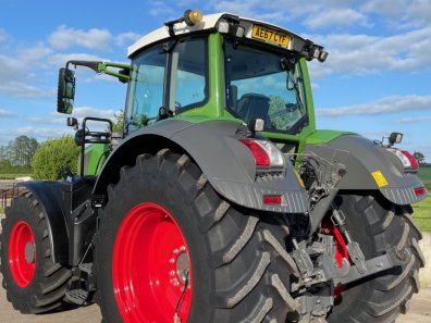Fendt 828 Profi-Plus