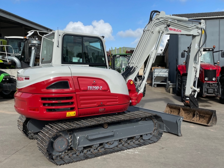 Takeuchi TB290-2
