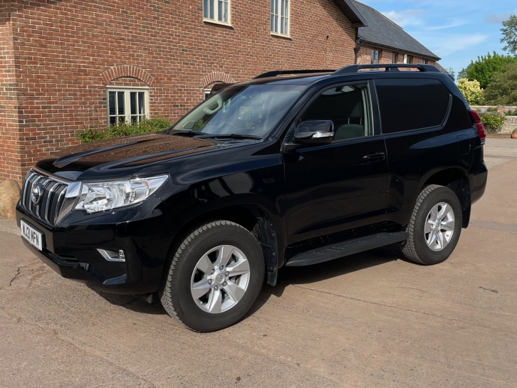 Toyota Land Cruiser Commercial Active 2.8 Diesel