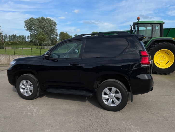 Toyota Land Cruiser Commercial Active 2.8 Diesel