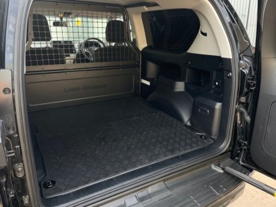 Toyota Land Cruiser Commercial Active 2.8 Diesel