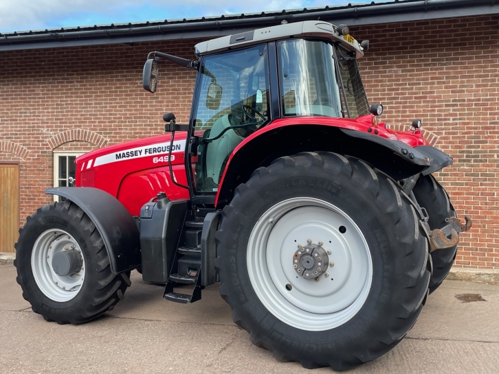 Massey Ferguson 6499