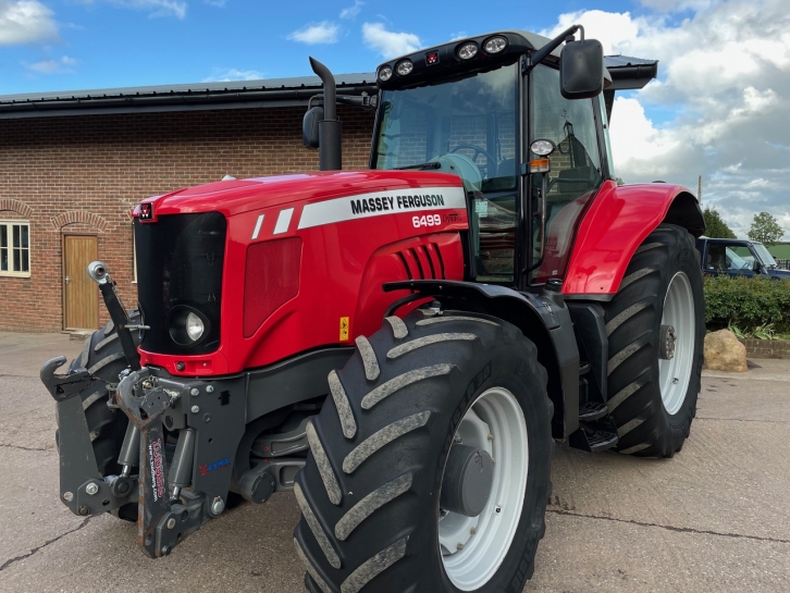 Massey Ferguson 6499