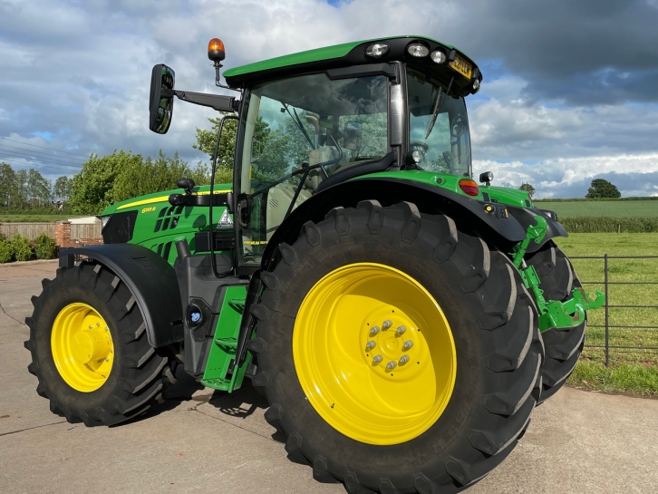 John Deere 6155R Premium