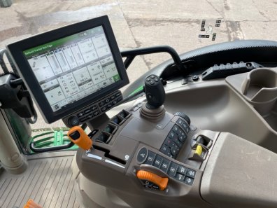 John Deere 6155R Premium