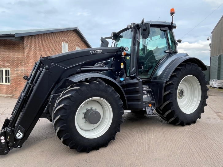 Valtra T254 Versu