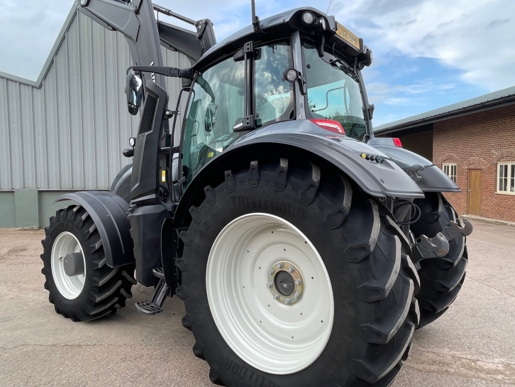 Valtra T254 Versu
