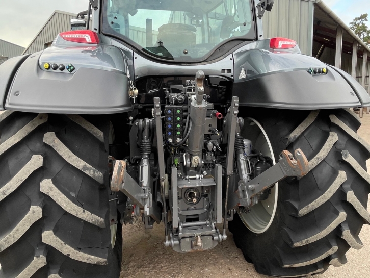 Valtra T254 Versu