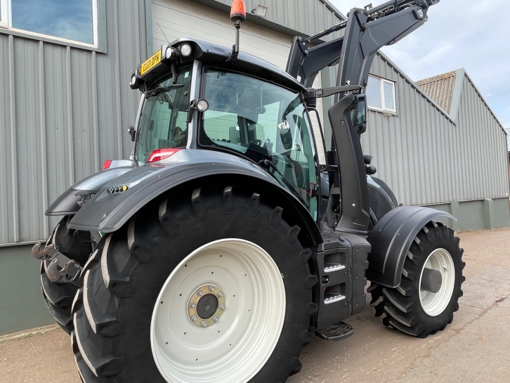 Valtra T254 Versu