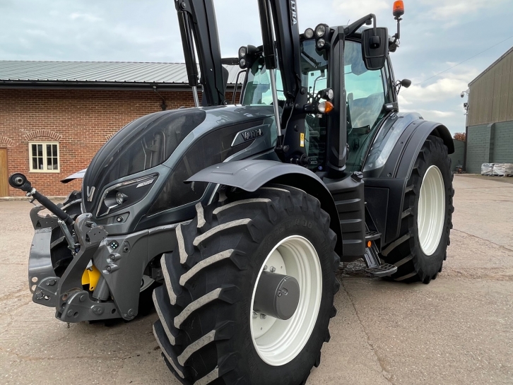 Valtra T254 Versu