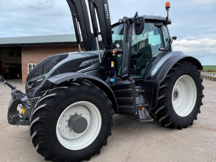 Valtra T254 Versu