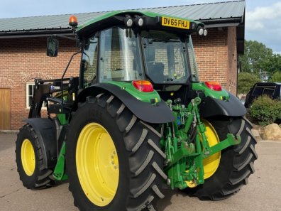 John Deere 6110RC